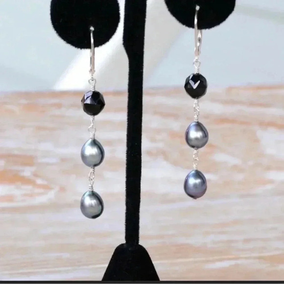 Black Gemstone Earrings, Black Spinel Dangles,Peacock Color Pearls, Black Pearls - Picture 4 of 5